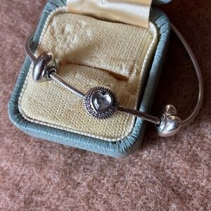 NWOT Pandora ESSENCE Passion Silver Cubic Zirconia Charm